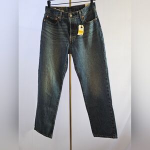 listing-status-banner